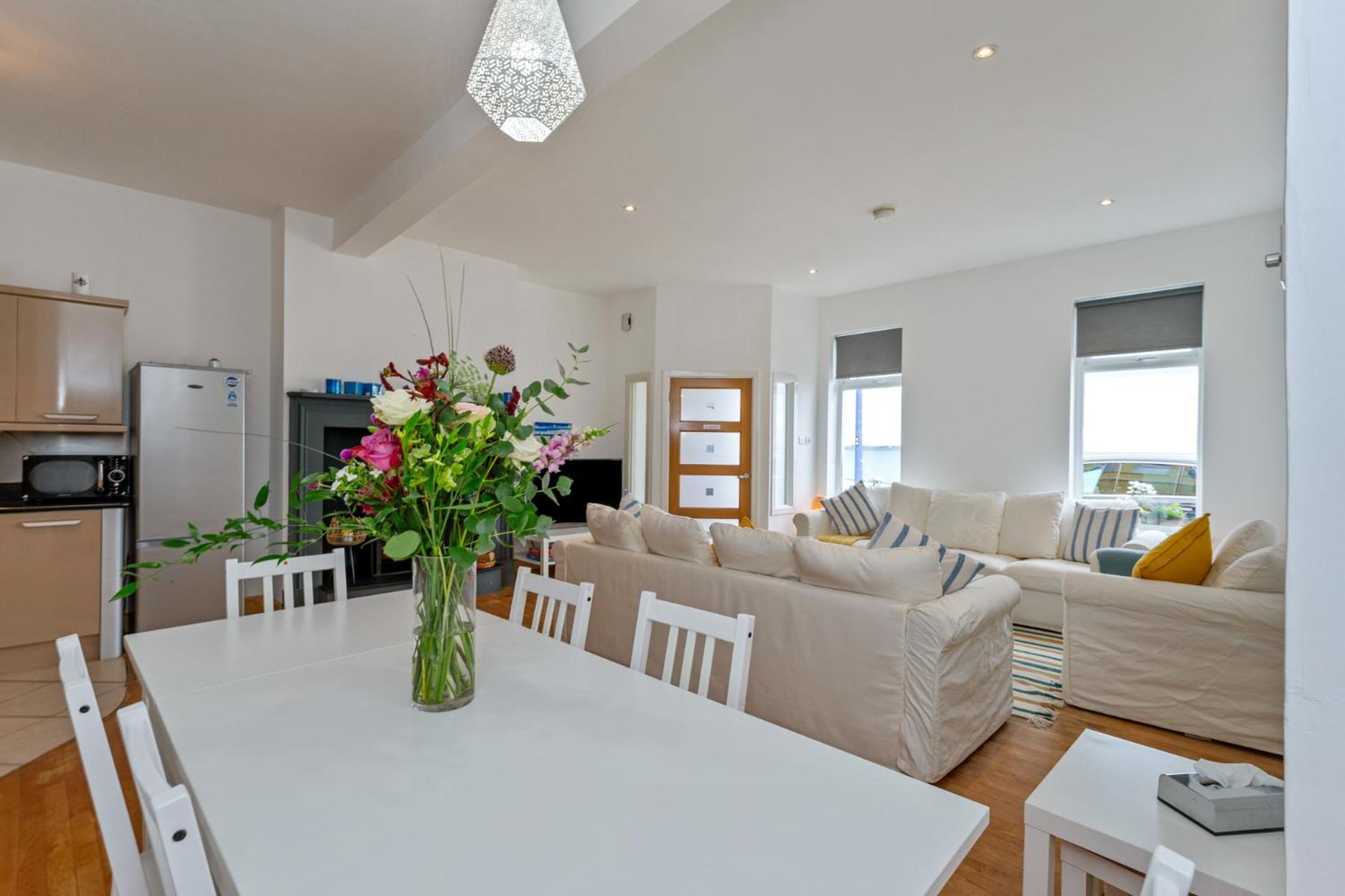 5 Shore Street Donaghadee Exterior photo